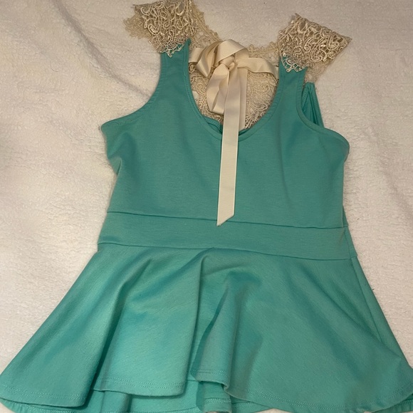Mint Lace Peplum Top - Picture 2 of 2